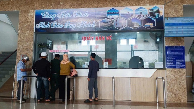 Cảng Bến Đình