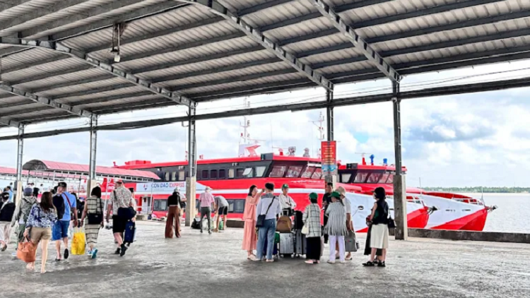 Phòng vé tàu Côn Đảo tại Vĩnh Long